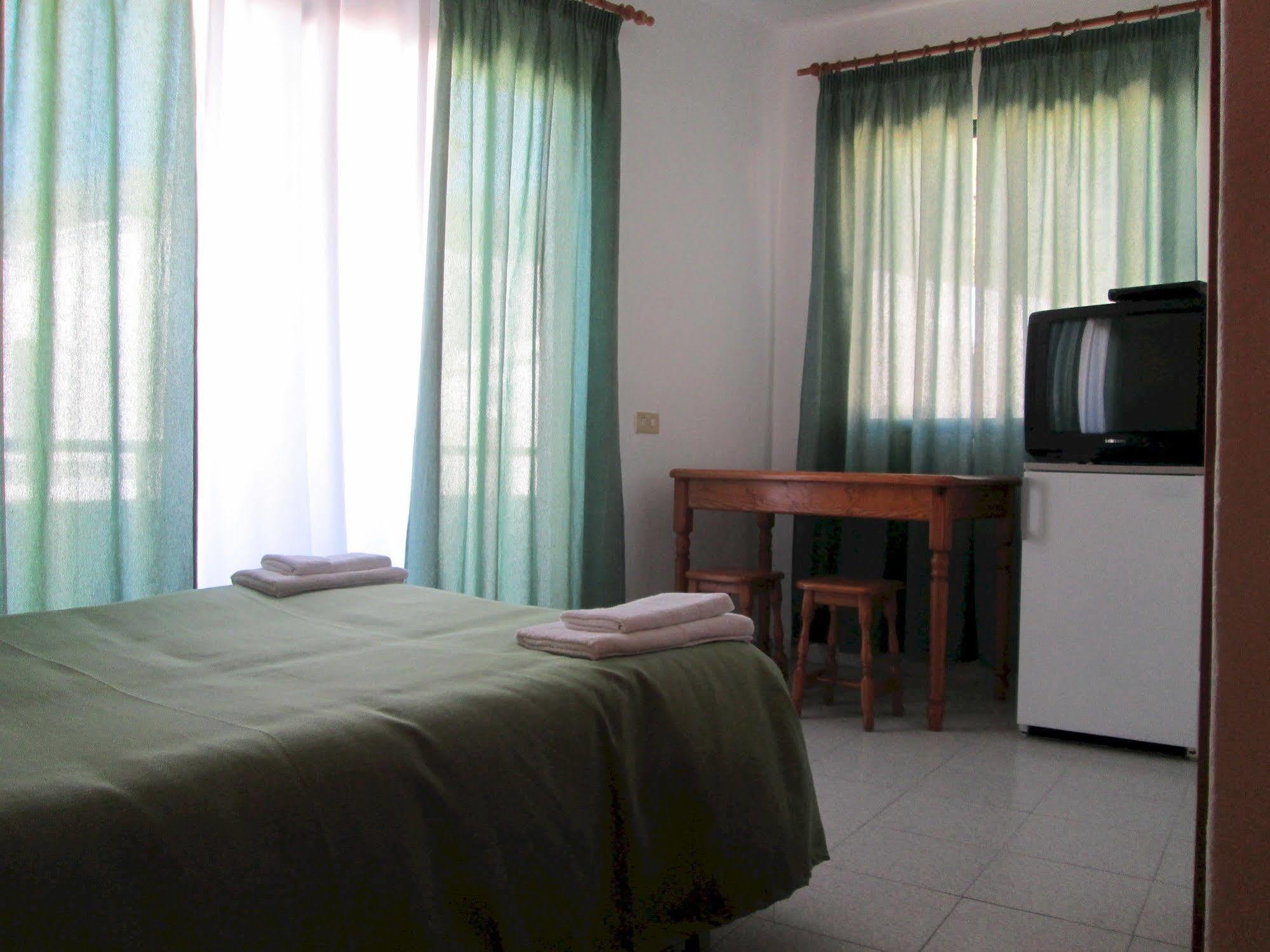La Palma Hostel By Pension Central Fuencaliente de la Palma Zewnętrze zdjęcie